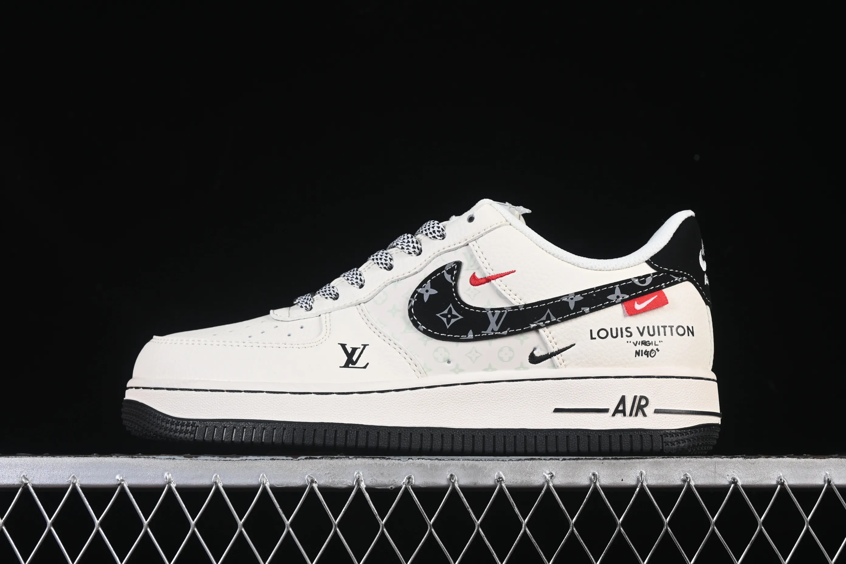 All categories Nk Air Force 1 Air Force series Nk Air Force 1 Low Air Force low-top Nike Air Force 1'07 Low LV joint beige printed hook Air Force 1 low-top casual sneakers MZ9588-809